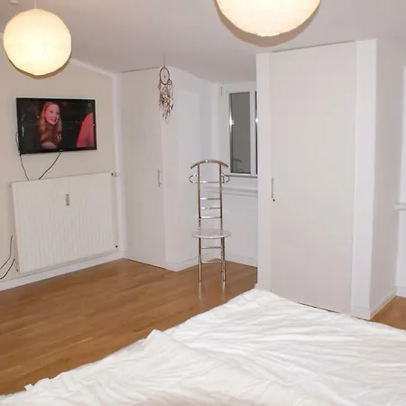 Altstadtblick Schwerin Mit Parkplatz 4-etage - Abc193 Schwerin (Mecklenburg-Vorpommern)